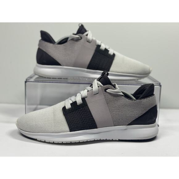 Reebok Women's Running Trilux Run Athletic/Workout Shoes Size 9.5 - Picture 1 of 8